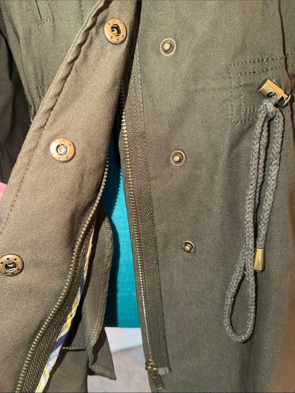 Women’s Olive Utility Drawstring Jacket - Picture 3 of 4